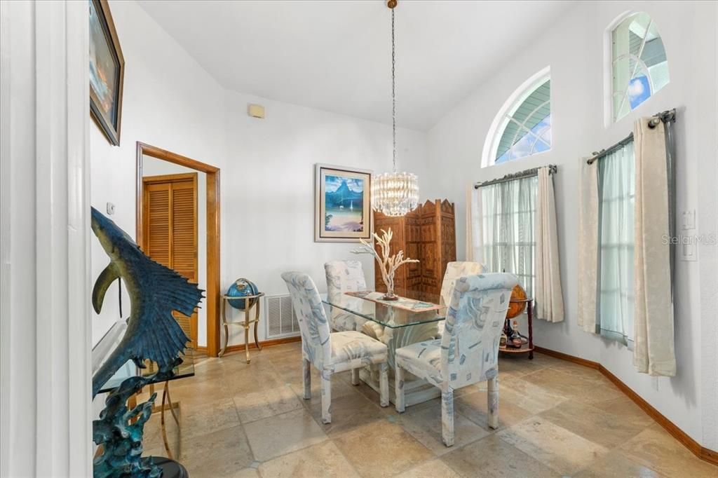 For Sale: $410,000 (3 beds, 2 baths, 2368 Square Feet)