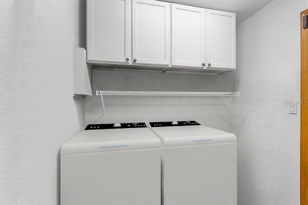 For Sale: $410,000 (3 beds, 2 baths, 2368 Square Feet)