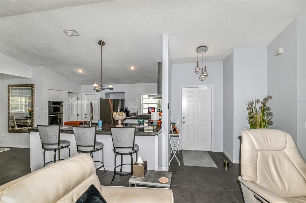 На продажу: $429,000 (3 спален, 2 ванн, 1791 Квадратных фут)