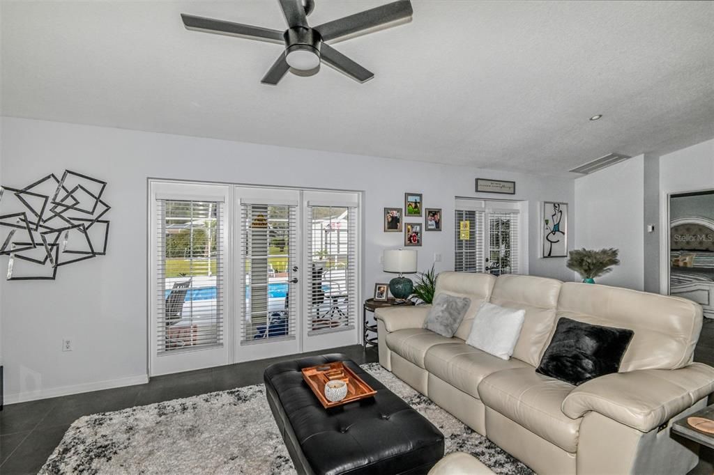 На продажу: $429,000 (3 спален, 2 ванн, 1791 Квадратных фут)