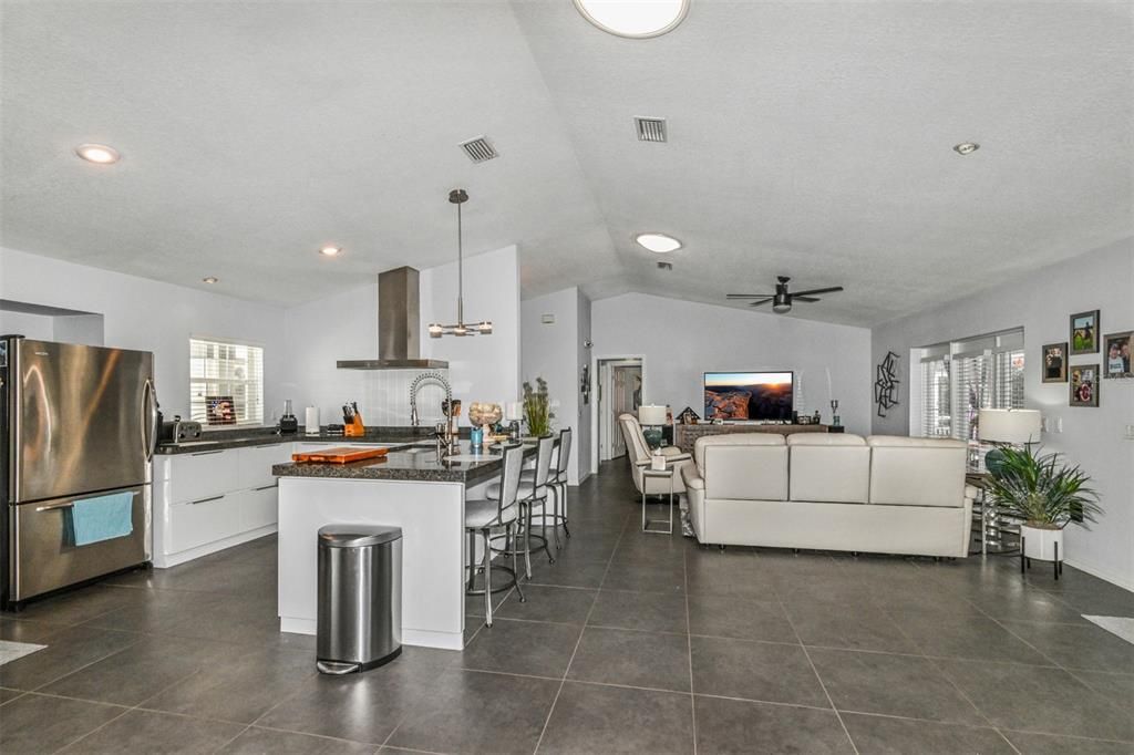 На продажу: $429,000 (3 спален, 2 ванн, 1791 Квадратных фут)