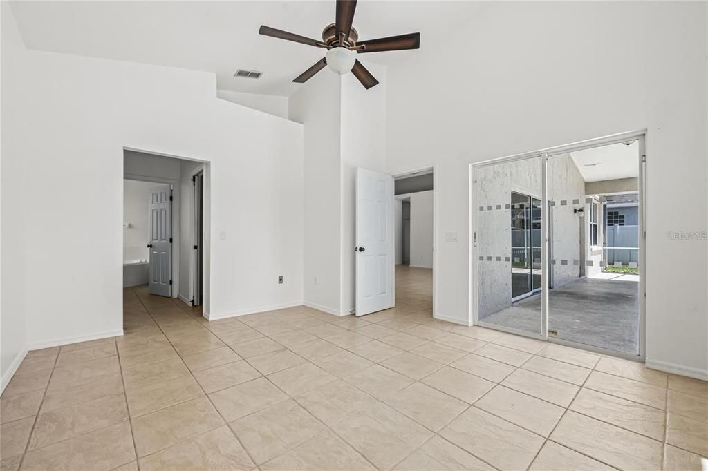 В аренду: $2,650 (3 спален, 2 ванн, 1672 Квадратных фут)