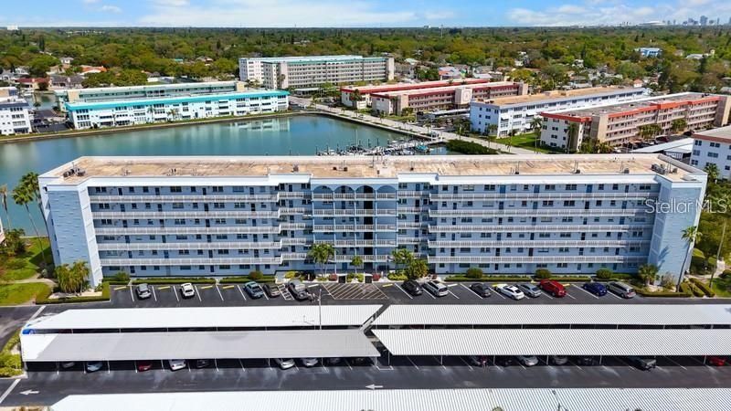 На продажу: $210,000 (2 спален, 2 ванн, 1250 Квадратных фут)