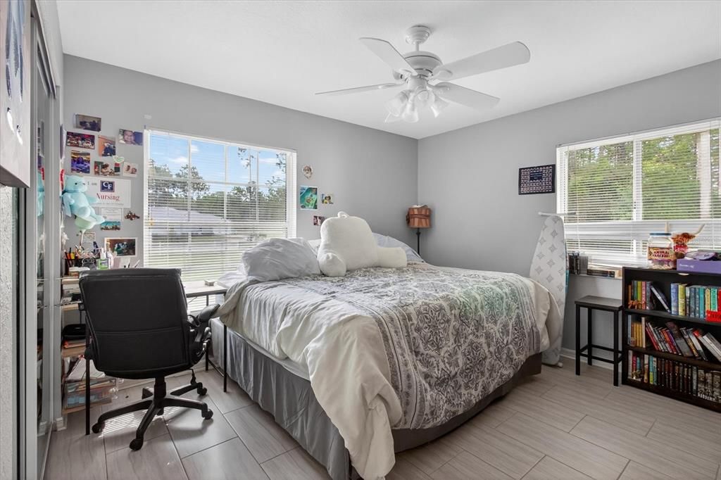 待售: $569,000 (3 贝兹, 2 浴室, 1651 平方英尺)