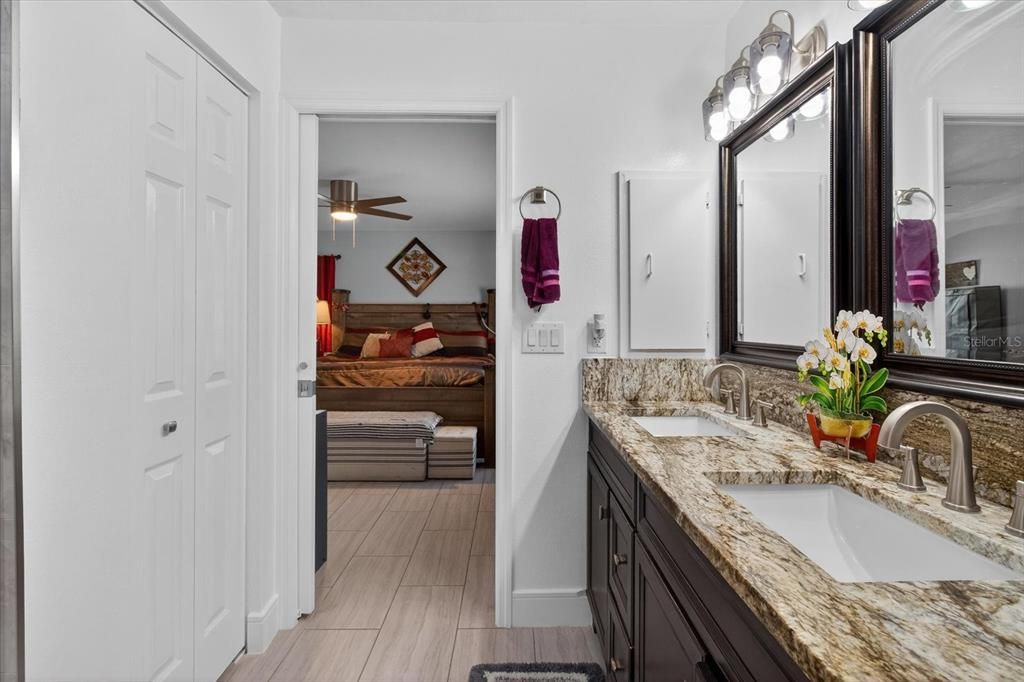 待售: $569,000 (3 贝兹, 2 浴室, 1651 平方英尺)