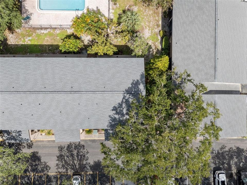 For Sale: $124,900 (2 beds, 1 baths, 1085 Square Feet)