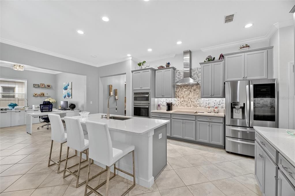 En Venta: $600,000 (3 camas, 3 baños, 2651 Pies cuadrados)