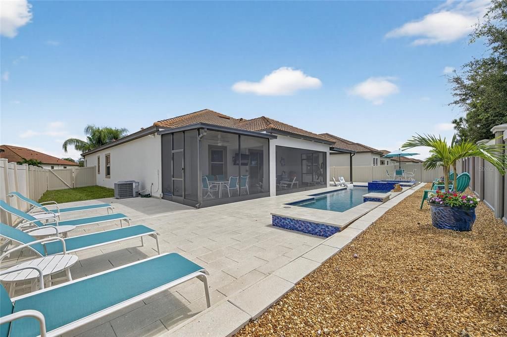 En Venta: $600,000 (3 camas, 3 baños, 2651 Pies cuadrados)