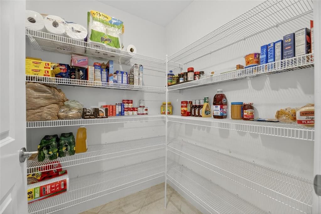 En Venta: $600,000 (3 camas, 3 baños, 2651 Pies cuadrados)