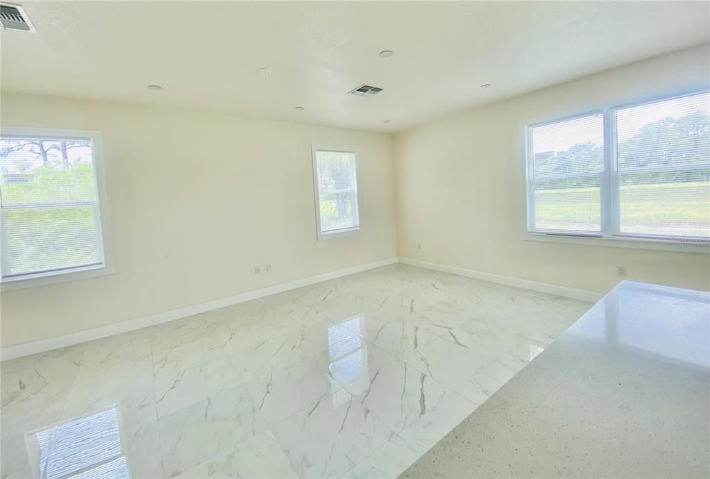 Active With Contract: $359,900 (3 beds, 2 baths, 1613 Square Feet)