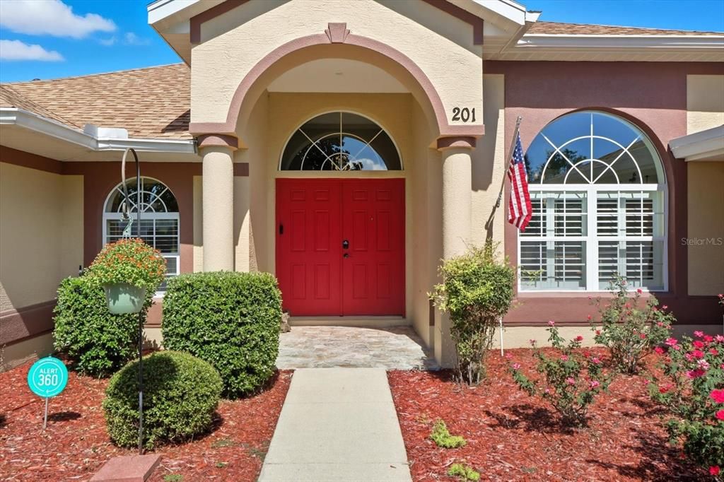 En Venta: $419,900 (3 camas, 2 baños, 2245 Pies cuadrados)