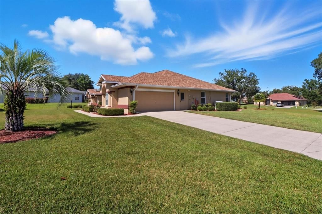 En Venta: $419,900 (3 camas, 2 baños, 2245 Pies cuadrados)