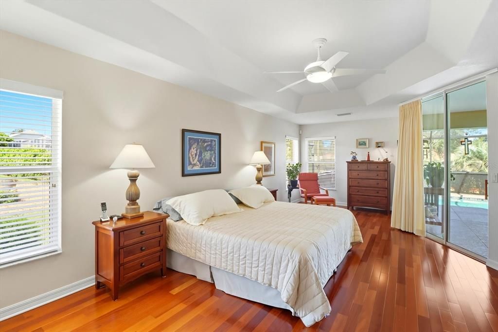 En Venta: $419,900 (3 camas, 2 baños, 2245 Pies cuadrados)