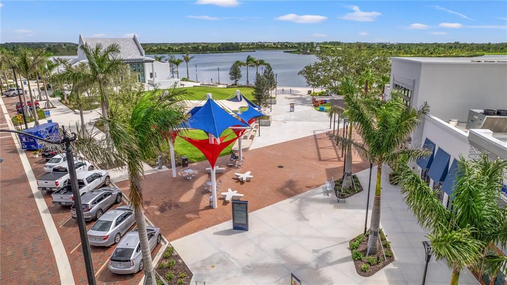 合同活跃: $265,000 (3 贝兹, 2 浴室, 1949 平方英尺)