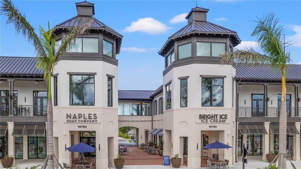 合同活跃: $265,000 (3 贝兹, 2 浴室, 1949 平方英尺)