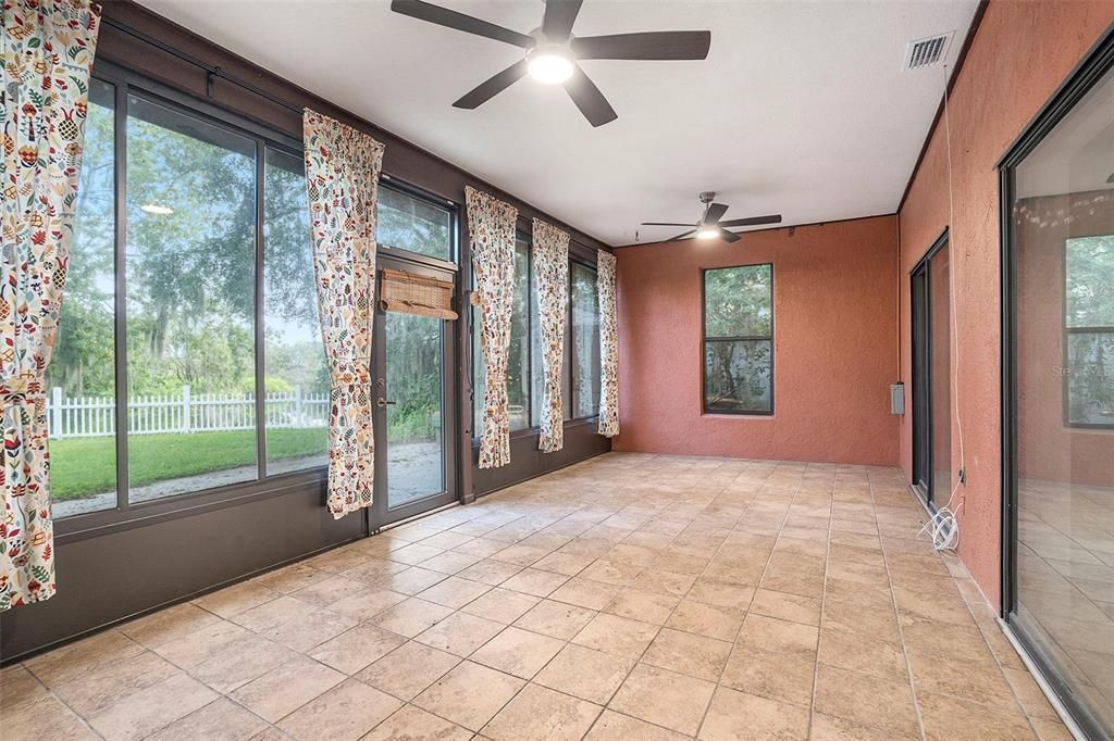 Active With Contract: $375,000 (3 beds, 2 baths, 1892 Square Feet)