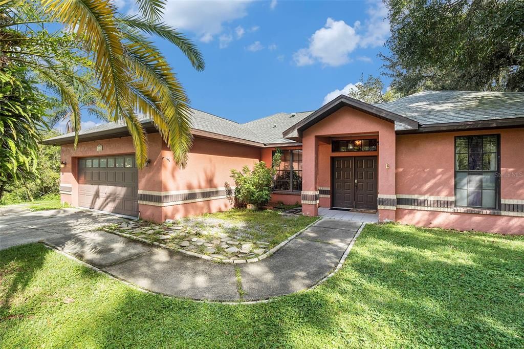 Active With Contract: $375,000 (3 beds, 2 baths, 1892 Square Feet)