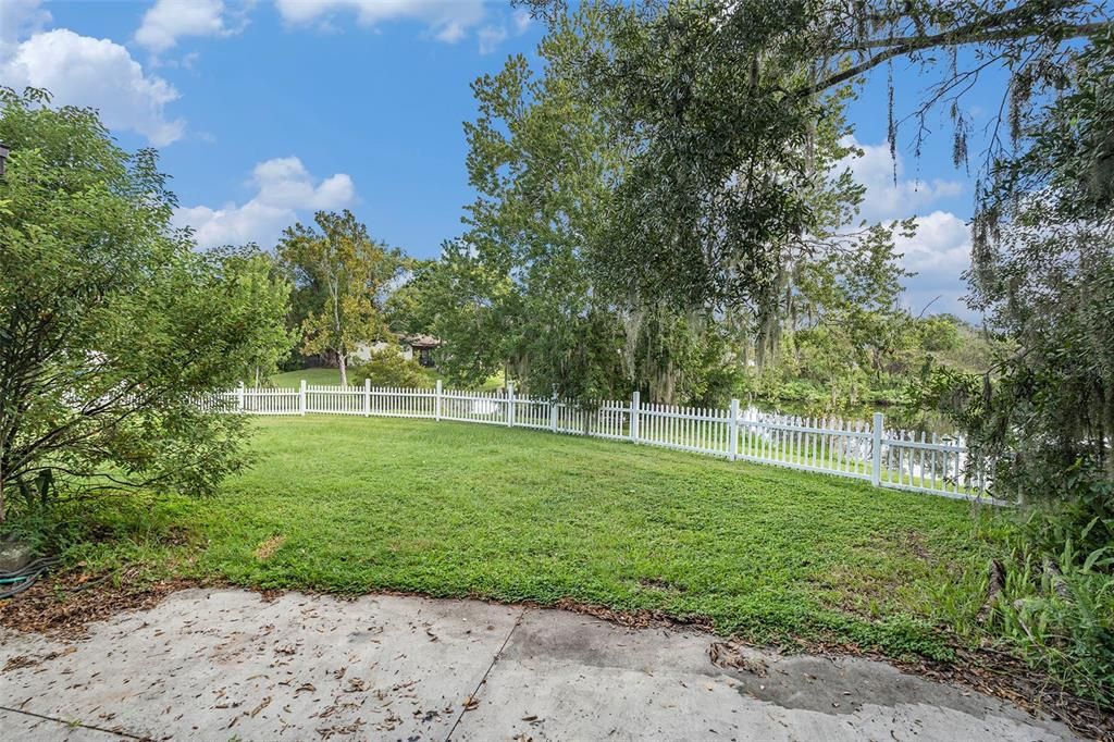 Active With Contract: $375,000 (3 beds, 2 baths, 1892 Square Feet)