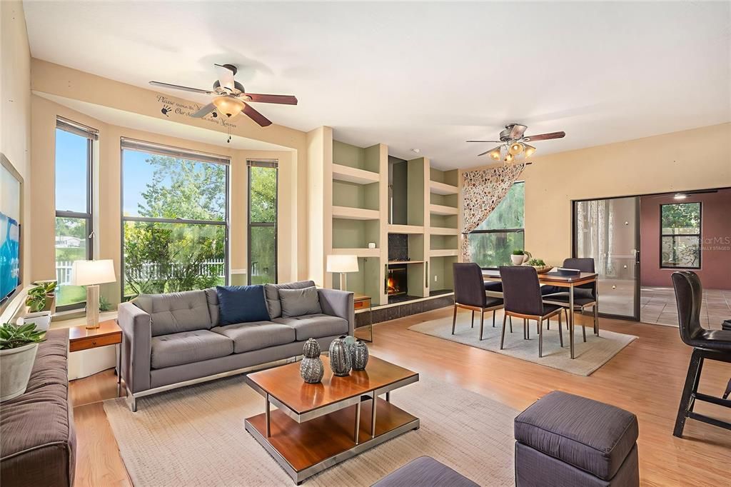 Active With Contract: $375,000 (3 beds, 2 baths, 1892 Square Feet)