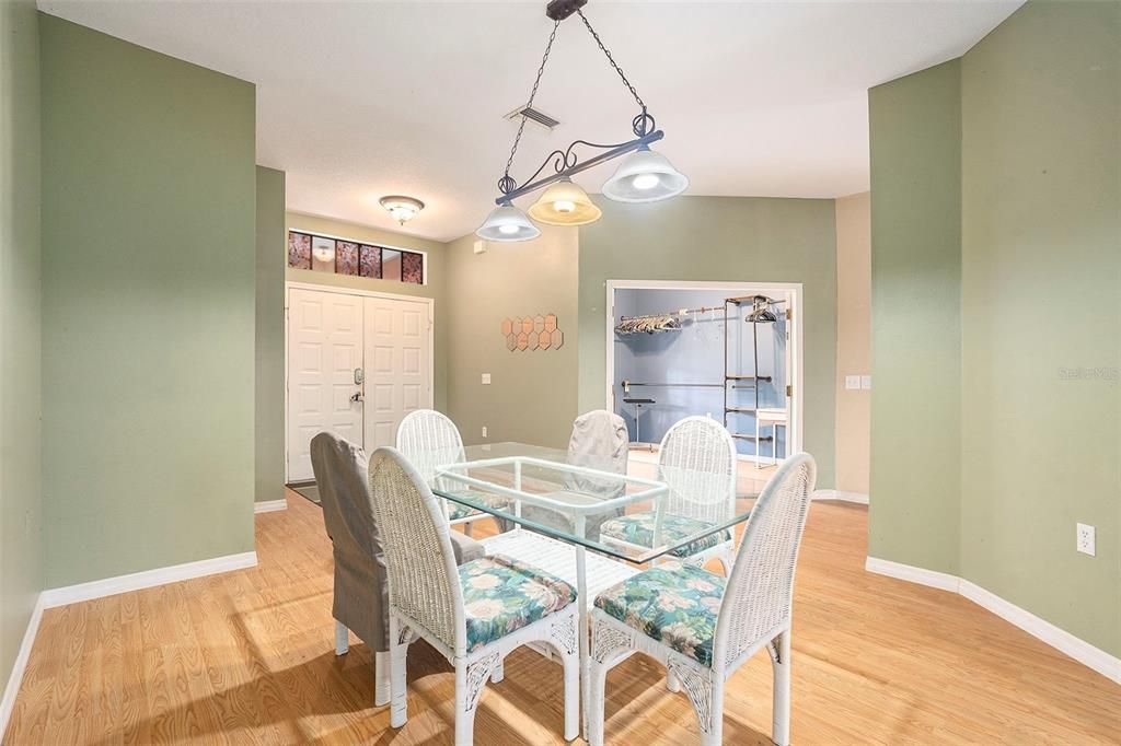 Active With Contract: $375,000 (3 beds, 2 baths, 1892 Square Feet)