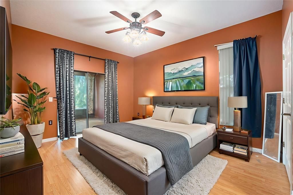 Active With Contract: $375,000 (3 beds, 2 baths, 1892 Square Feet)