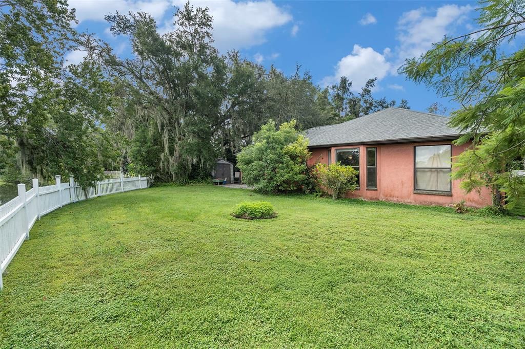 Active With Contract: $375,000 (3 beds, 2 baths, 1892 Square Feet)