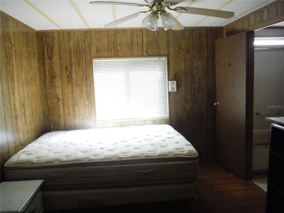 待售: $169,000 (2 贝兹, 2 浴室, 1356 平方英尺)