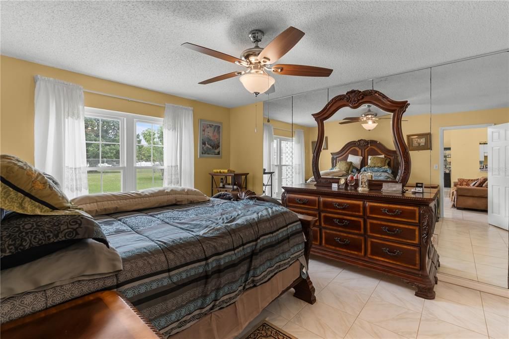 Active With Contract: $290,000 (4 beds, 2 baths, 1949 Square Feet)