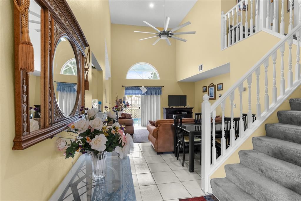 Active With Contract: $290,000 (4 beds, 2 baths, 1949 Square Feet)