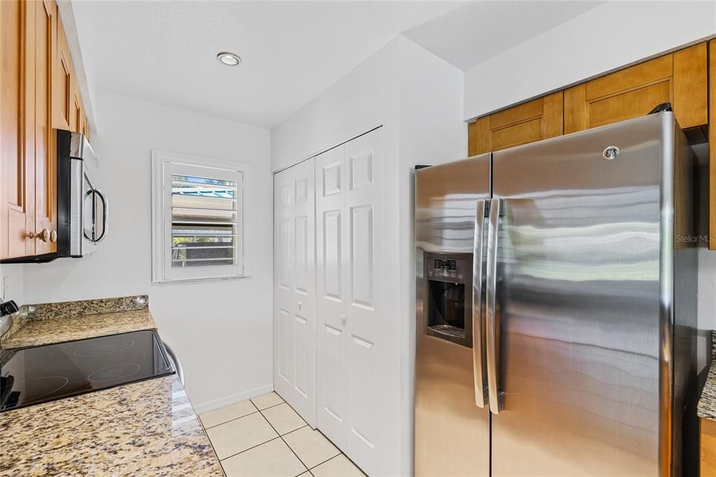 待售: $449,000 (2 贝兹, 2 浴室, 1158 平方英尺)