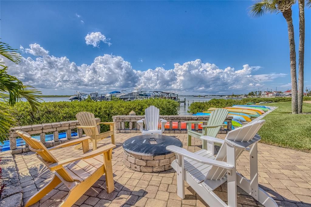 待售: $449,000 (2 贝兹, 2 浴室, 1158 平方英尺)