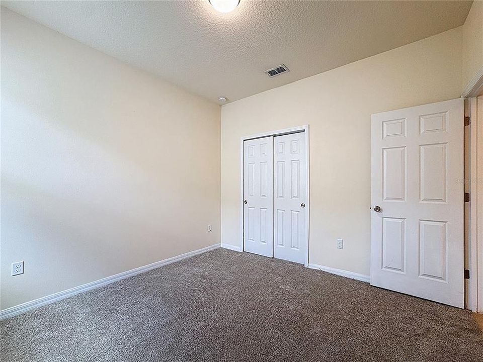 Под контрактом: $2,500 (4 спален, 2 ванн, 1843 Квадратных фут)