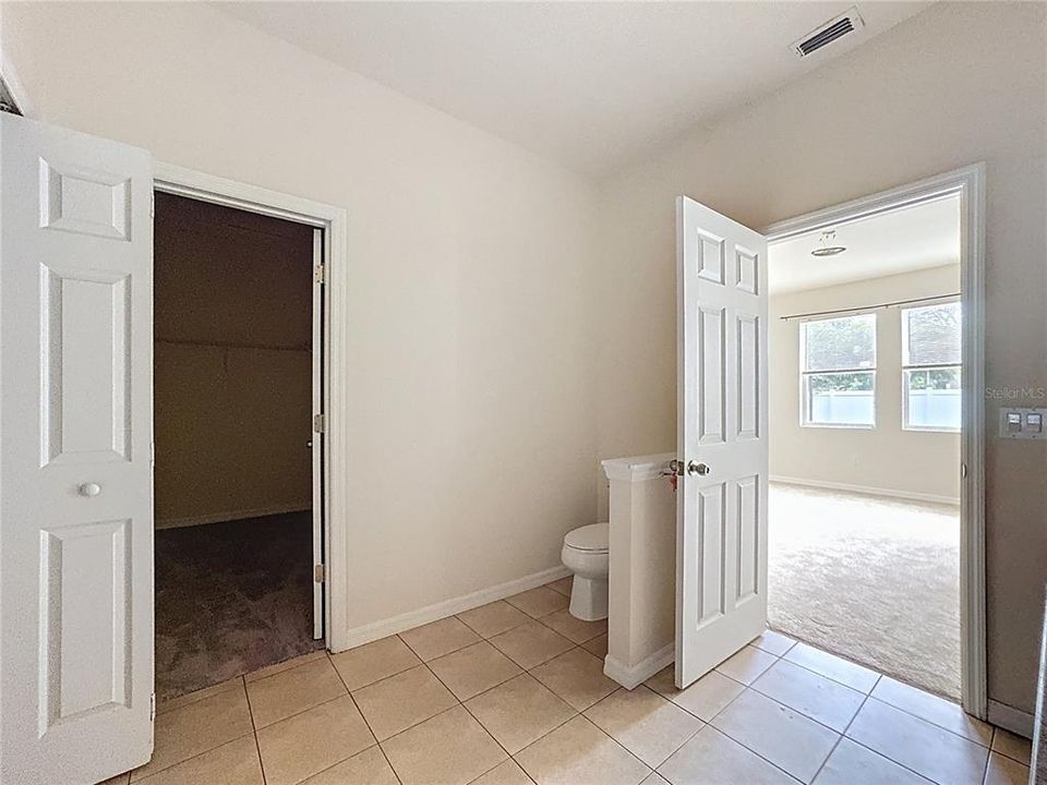 Под контрактом: $2,500 (4 спален, 2 ванн, 1843 Квадратных фут)