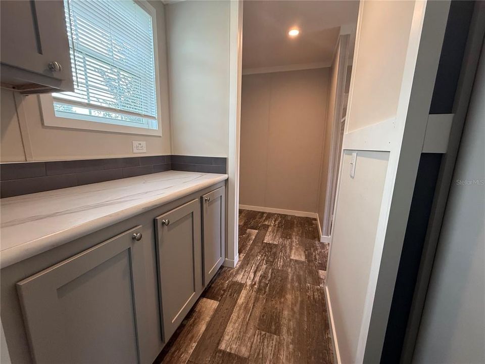 出租: $2,600 (3 贝兹, 2 浴室, 1216 平方英尺)