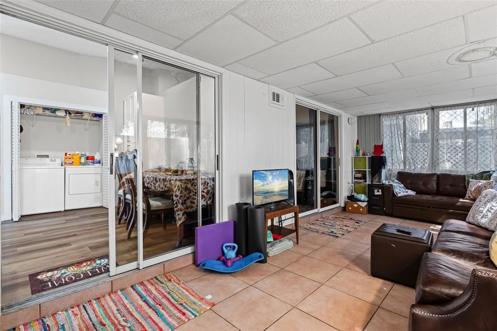 待售: $355,000 (3 贝兹, 2 浴室, 1441 平方英尺)