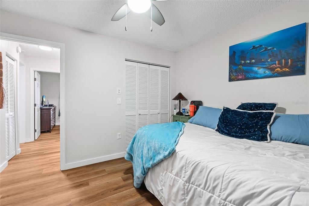 待售: $355,000 (3 贝兹, 2 浴室, 1441 平方英尺)