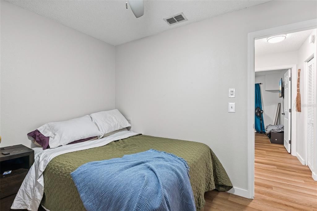 待售: $355,000 (3 贝兹, 2 浴室, 1441 平方英尺)