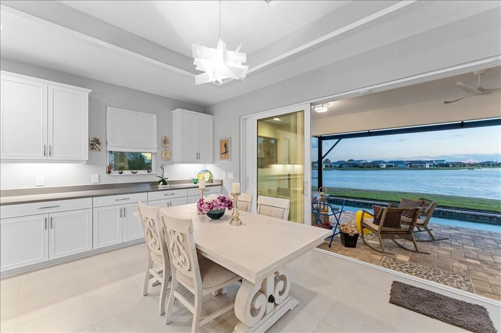 Activo con contrato: $969,900 (2 camas, 2 baños, 1940 Pies cuadrados)