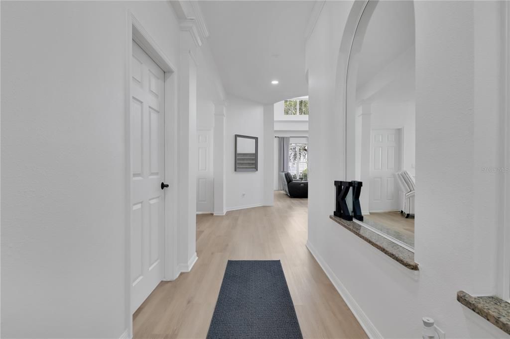 待售: $1,299,000 (6 贝兹, 4 浴室, 3593 平方英尺)