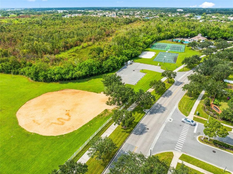 For Sale: $590,000 (4 beds, 2 baths, 3332 Square Feet)