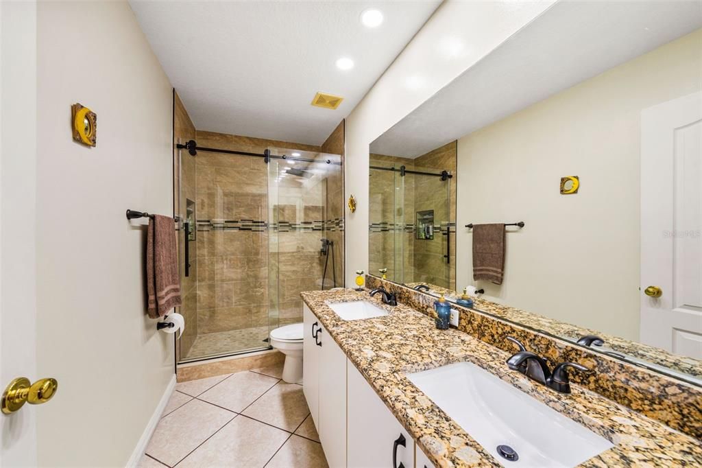 For Sale: $590,000 (4 beds, 2 baths, 3332 Square Feet)