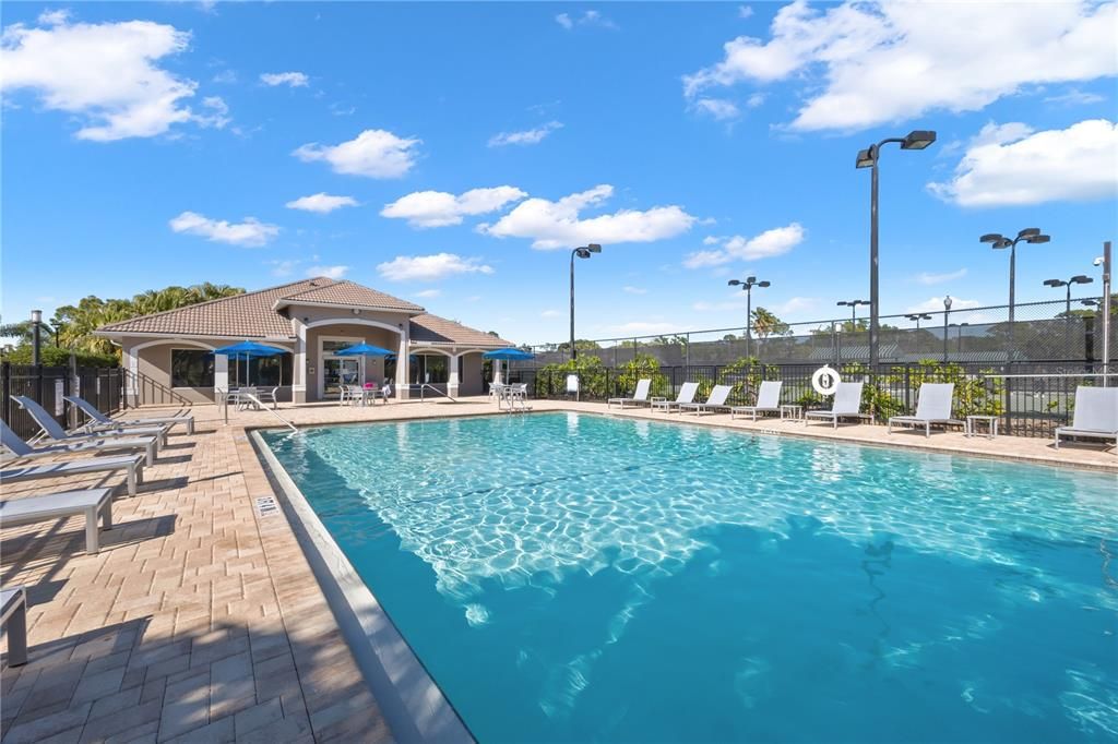 В аренду: $5,000 (2 спален, 2 ванн, 1163 Квадратных фут)