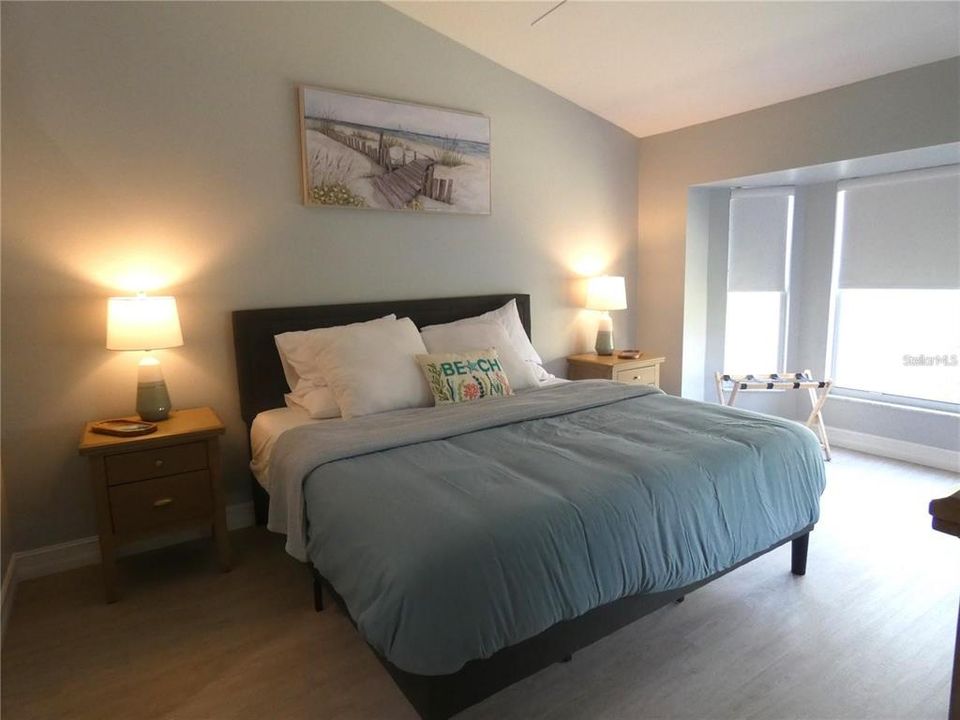 В аренду: $5,000 (2 спален, 2 ванн, 1163 Квадратных фут)