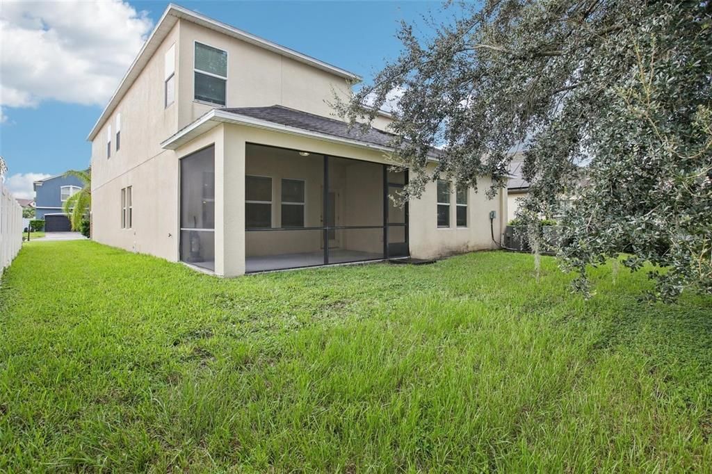 出租: $3,380 (5 贝兹, 3 浴室, 3773 平方英尺)