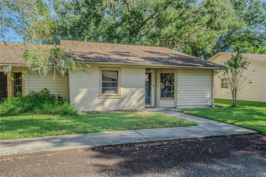 En Venta: $212,000 (2 camas, 2 baños, 1180 Pies cuadrados)