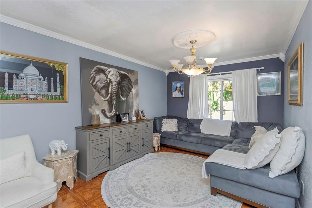 待售: $624,000 (3 贝兹, 2 浴室, 1834 平方英尺)