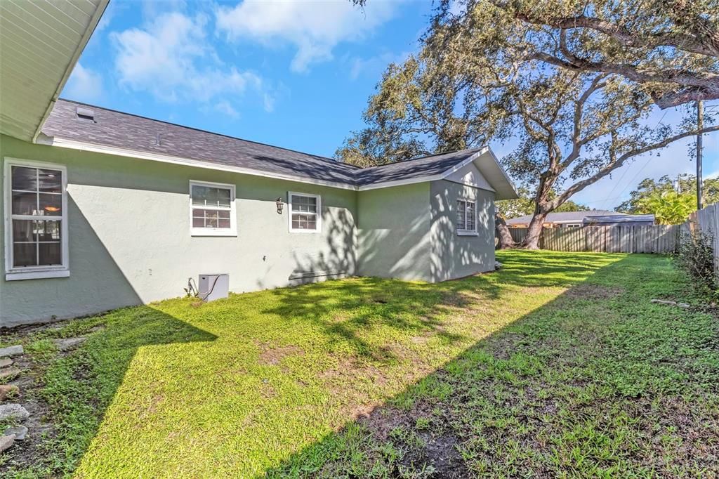 待售: $624,000 (3 贝兹, 2 浴室, 1834 平方英尺)