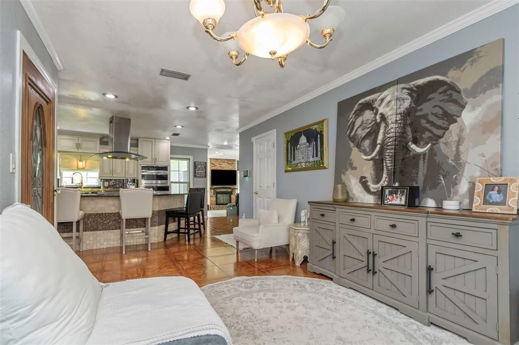 待售: $624,000 (3 贝兹, 2 浴室, 1834 平方英尺)