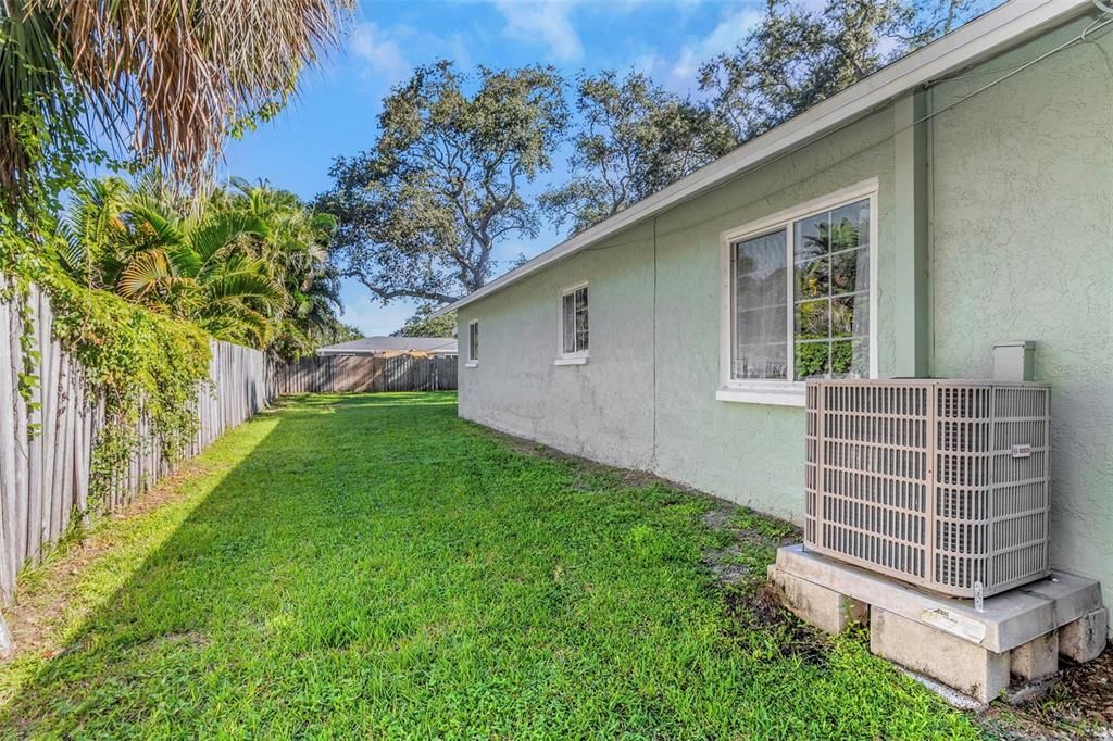 待售: $624,000 (3 贝兹, 2 浴室, 1834 平方英尺)