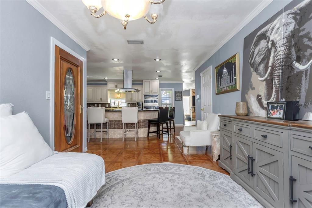 待售: $624,000 (3 贝兹, 2 浴室, 1834 平方英尺)